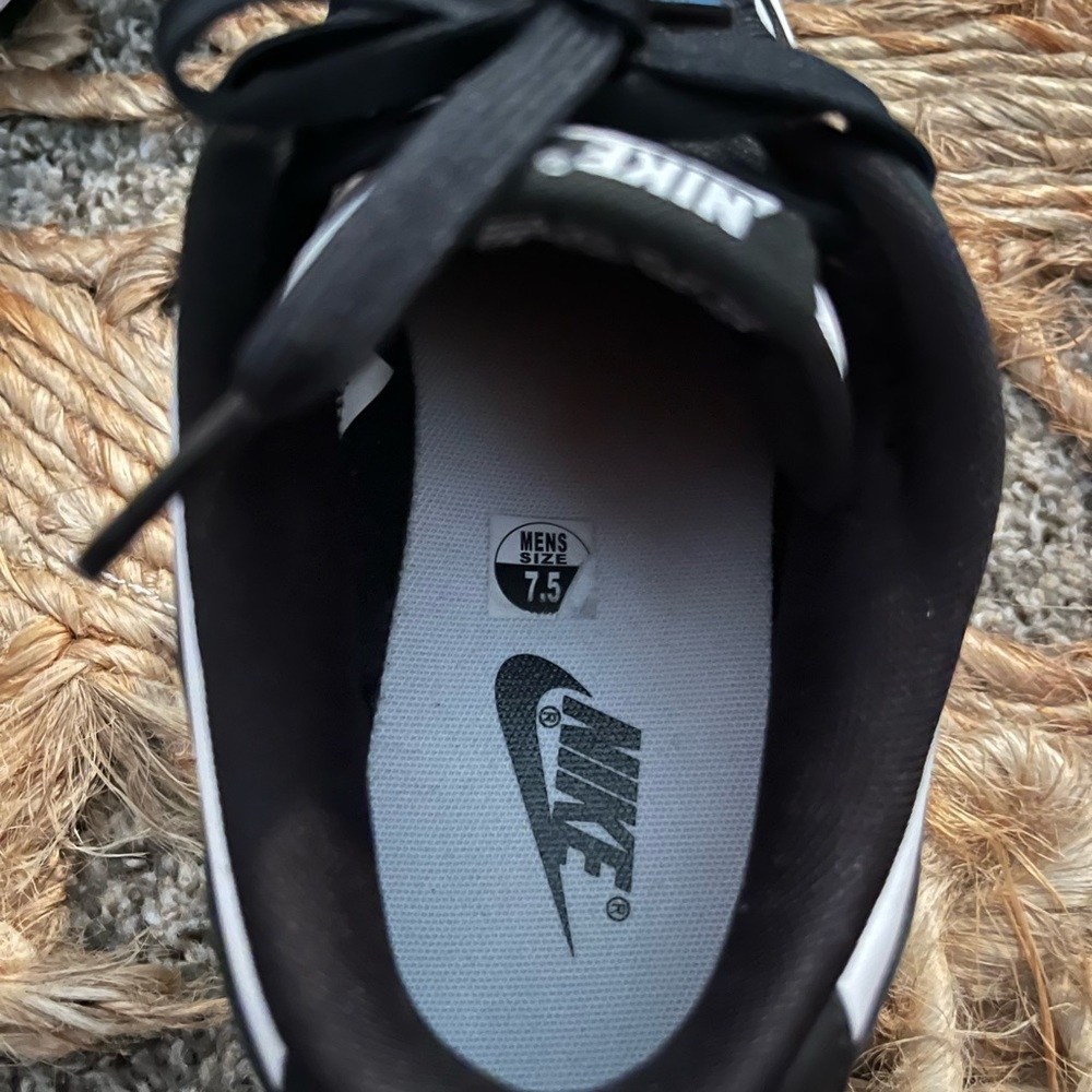 Nike dunks - Picture 4 of 5
